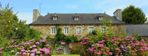  Manoir de Kerguezennec Holiday Home  Понтриё